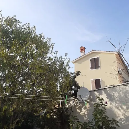 Nyaraló Casa Agneza *