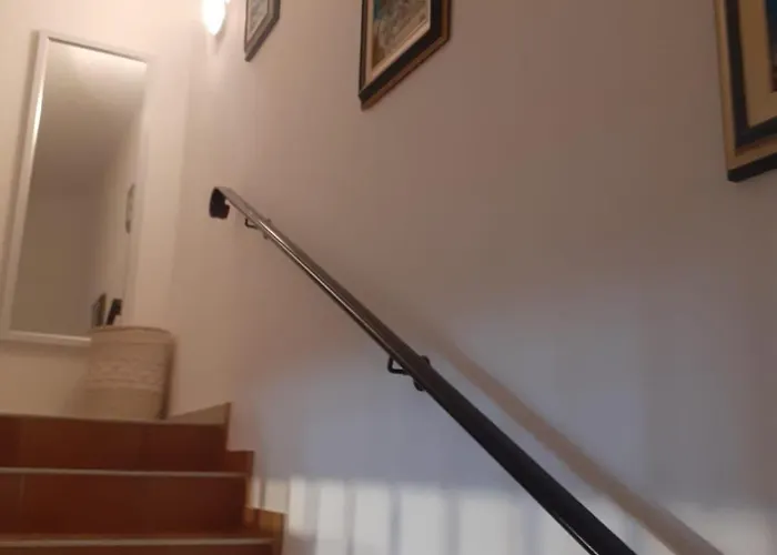 Casa Agneza 펜션 메덜린