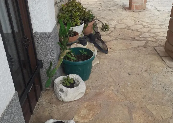 Casa Agneza 펜션 메덜린